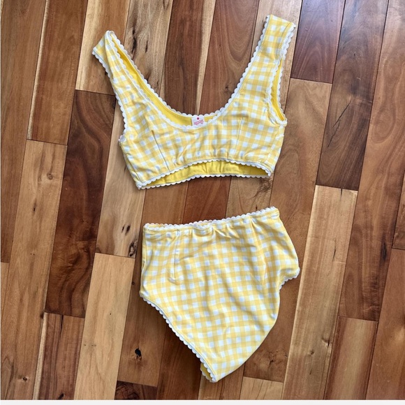 Hammie’s Sixties Bikini in Small - Picture 2 of 8